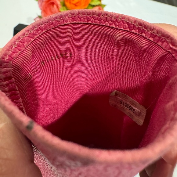 Authentic CHANEL caviar eyeglasses case - Picture 3 of 10